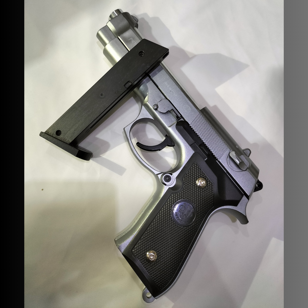 01  -Pietro Beretta 9mm Airsoft Gun Made in Italy – M92